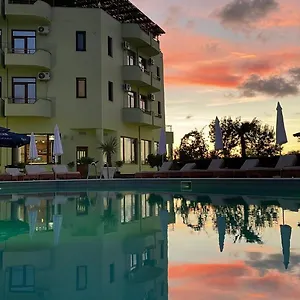 Hotell Paradise Laguna Vain, Lezhë